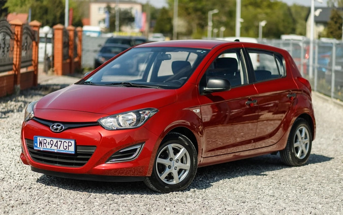 Hyundai i20 cena 25900 przebieg: 141000, rok produkcji 2013 z Radom małe 742